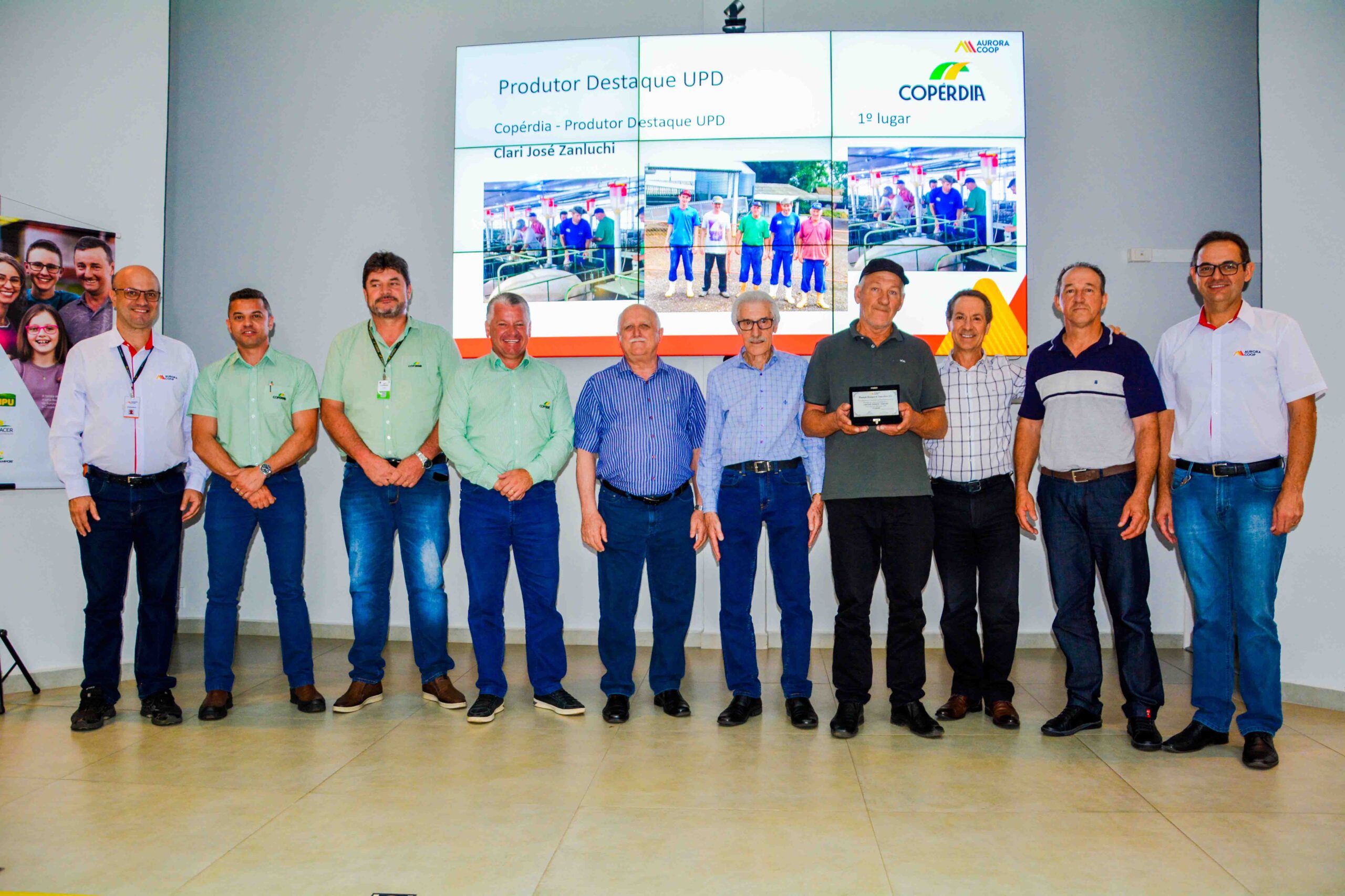 Aurora Coop leva produtores destaques da suinocultura a Brasília – O  Presente Rural