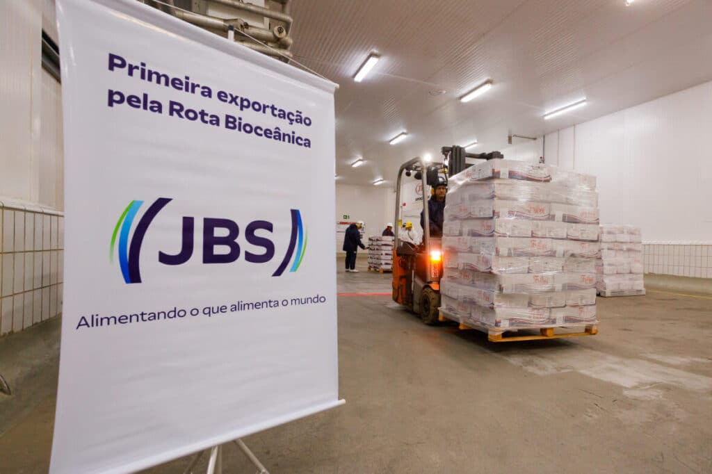 JBS fará o primeiro transporte de carga pela Rota de Integração Latino-Americana