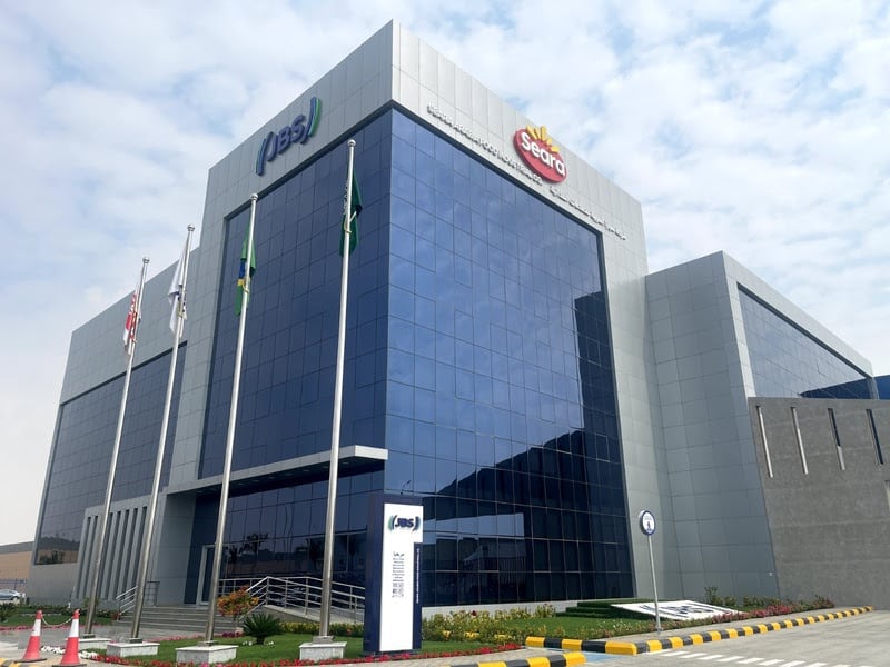 JBS inaugura nova planta na Arábia Saudita e consolida a marca Seara na região
