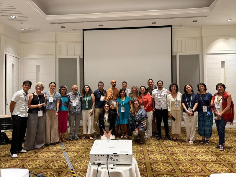 Pesquisadoras do Instituto de Pesca participam de congresso internacional sobre a pesca de pequena escala na Tailândia